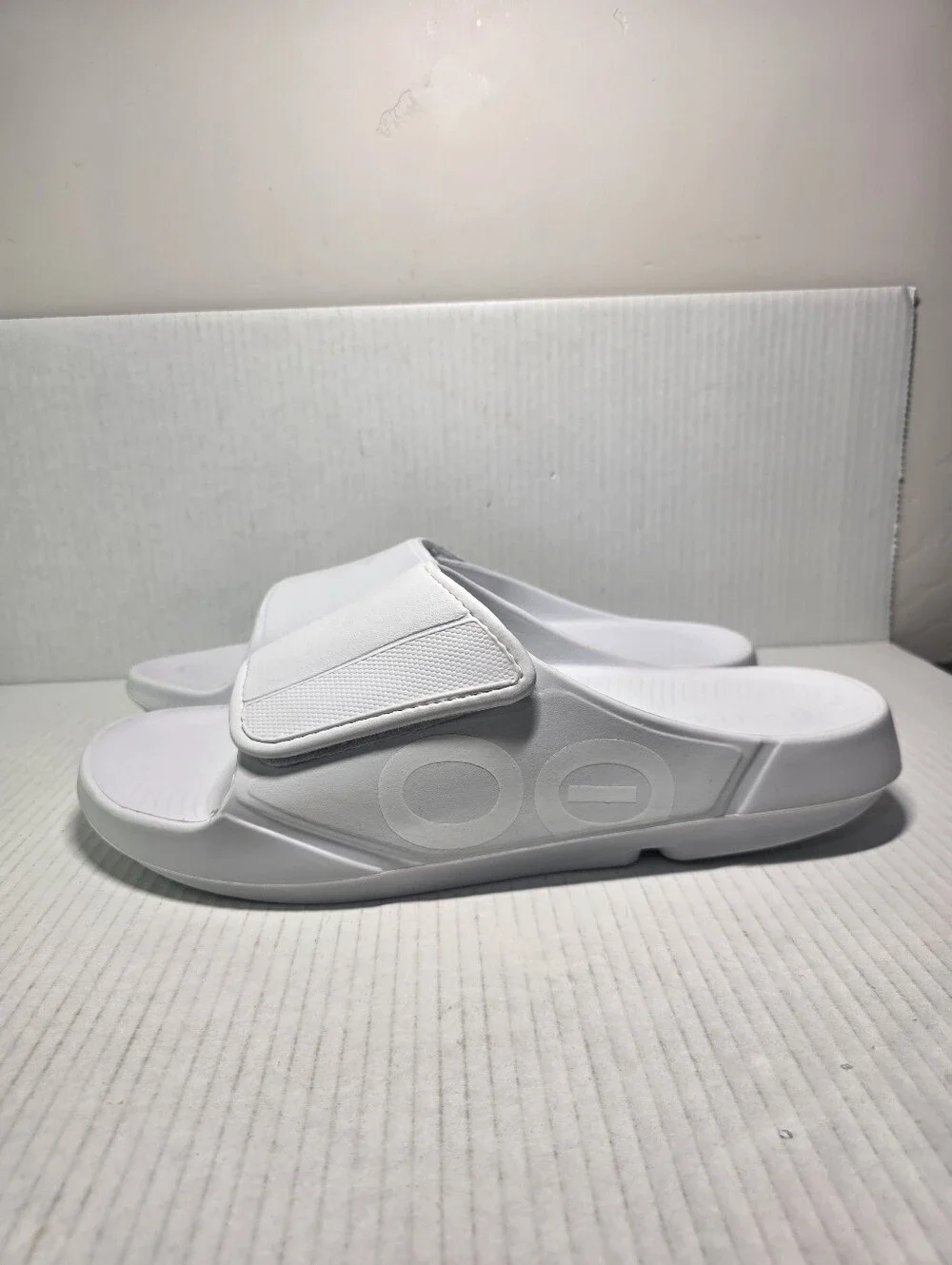 OOFOS OOahh Sport Flex Sandal Slide White Mens Sizes 15